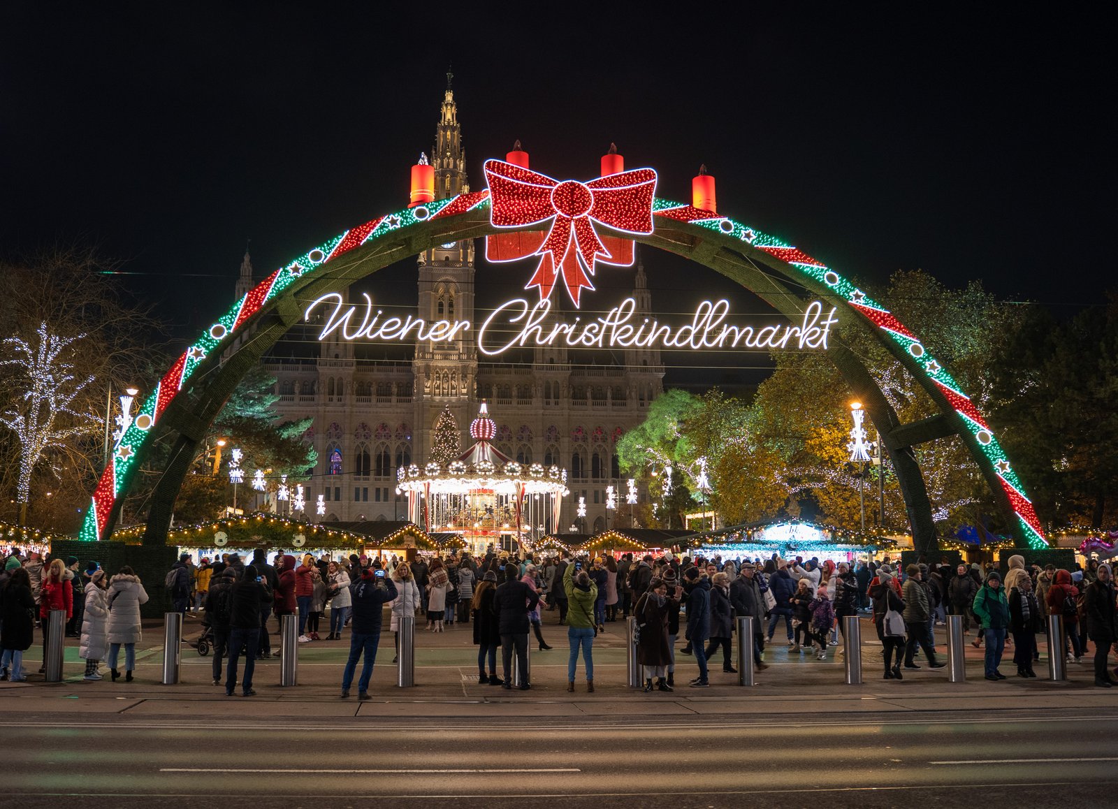 Vienna & Salzburg, Austria: Winter Charm & Festive Shopping!