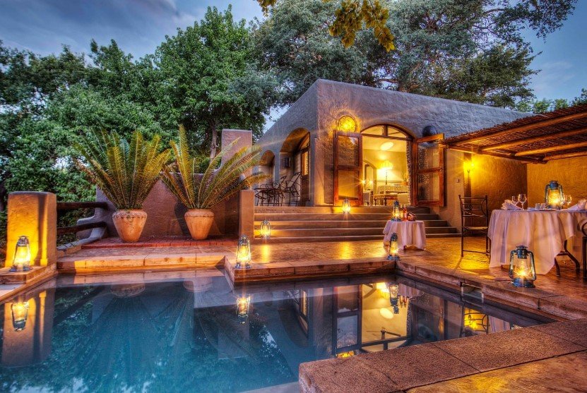 Luxury Victoria Falls, Zambezi Queen River Safari and Botswana